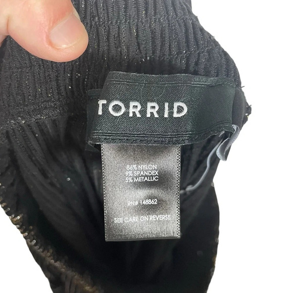 Torrid Pull On Wide Leg Stretch Lurex High-Rise Pant in Glitter Stripe Size 1X - Picture 12 of 16